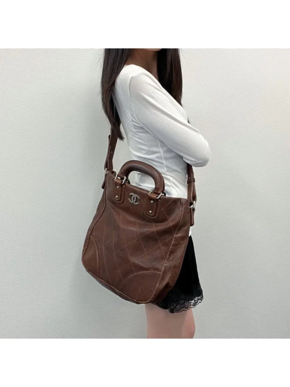 Chanel CC Logo Quilted 2-Way Shoulder Bag Leather Brown Silver Seal Vintage